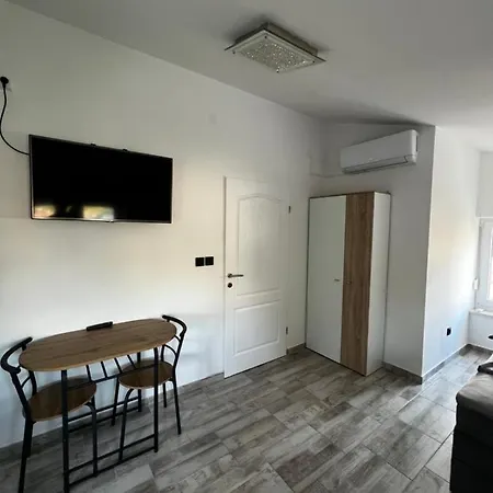 Apartman Stinjan
