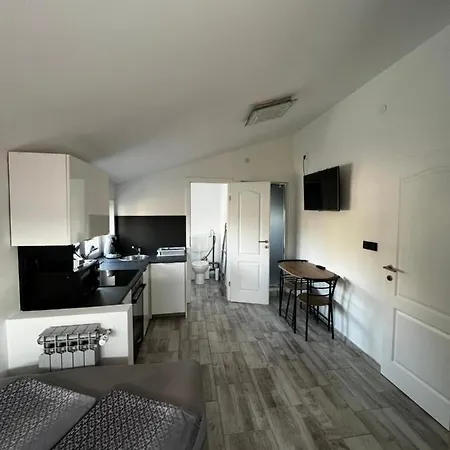 Apartman Stinjan
