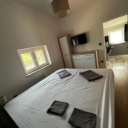 Apartman Stinjan Póla